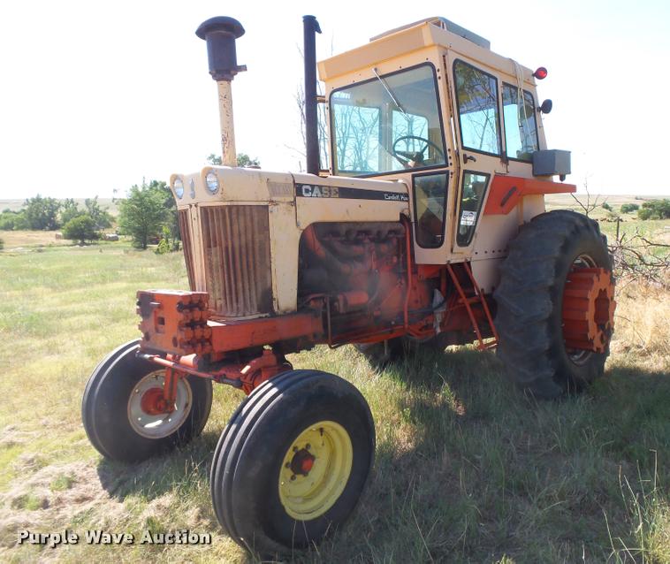 image for item DB2691 Case 1030 Comfort King tractor