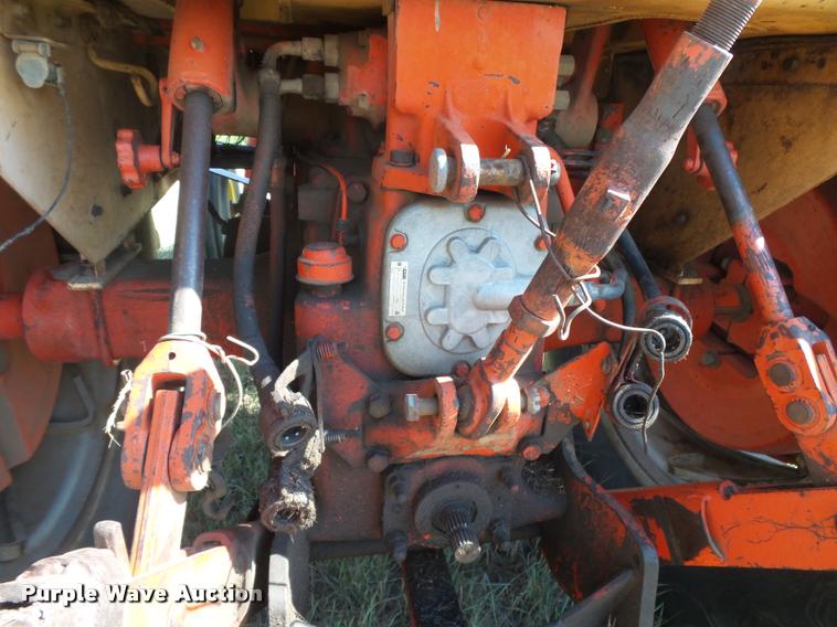 image for item DB2691 Case 1030 Comfort King tractor