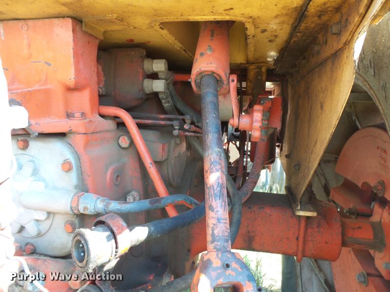 image for item DB2691 Case 1030 Comfort King tractor