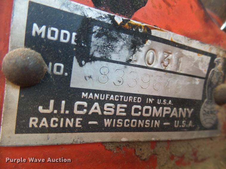 image for item DB2691 Case 1030 Comfort King tractor