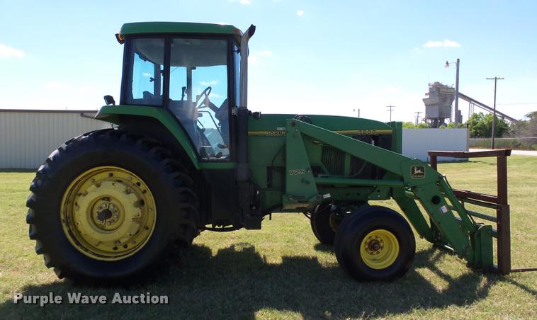 image for item DB4046 1993 John Deere 7800 tractor