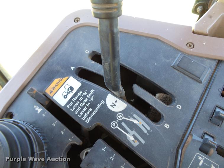 image for item DB4046 1993 John Deere 7800 tractor