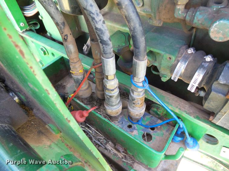 image for item DB4046 1993 John Deere 7800 tractor