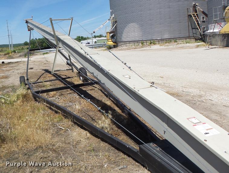 image for item DB5782 Quality Plus seed conveyor