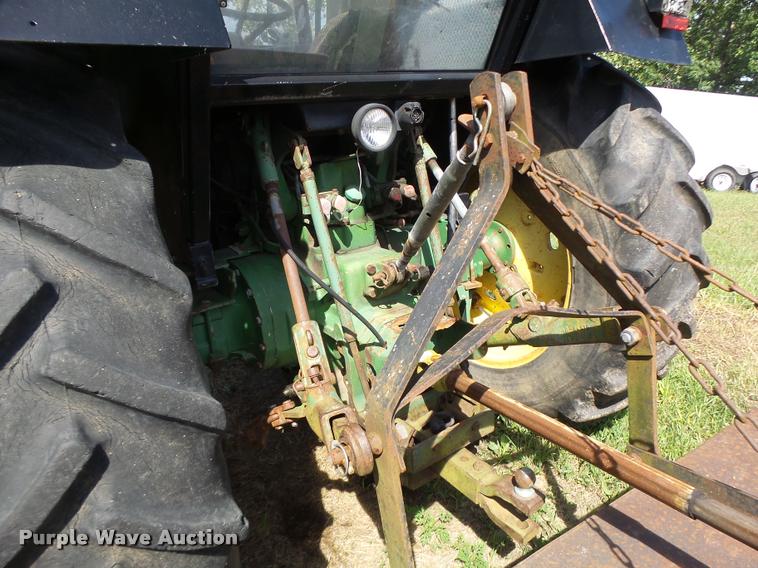 image for item DB5801 John Deere 3040 tractor
