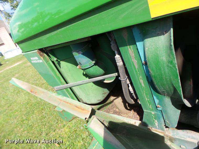 image for item DB5801 John Deere 3040 tractor