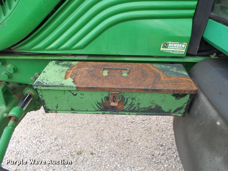 image for item DB7498 2007 John Deere 6415 MFWD tractor