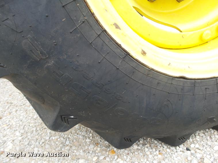 image for item DB7498 2007 John Deere 6415 MFWD tractor