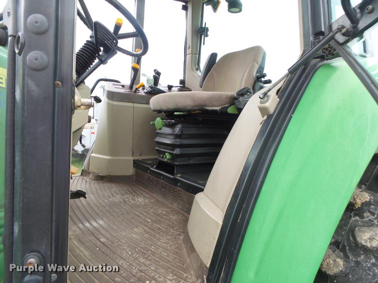 image for item DB7498 2007 John Deere 6415 MFWD tractor