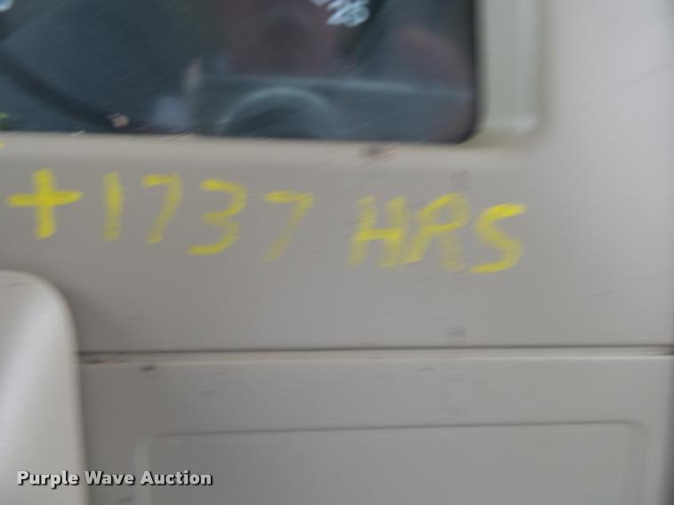 image for item DB7498 2007 John Deere 6415 MFWD tractor