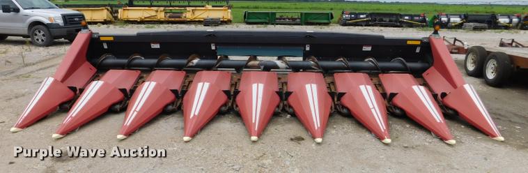 image for item DB9404 2010 Drago N8 Series I corn head