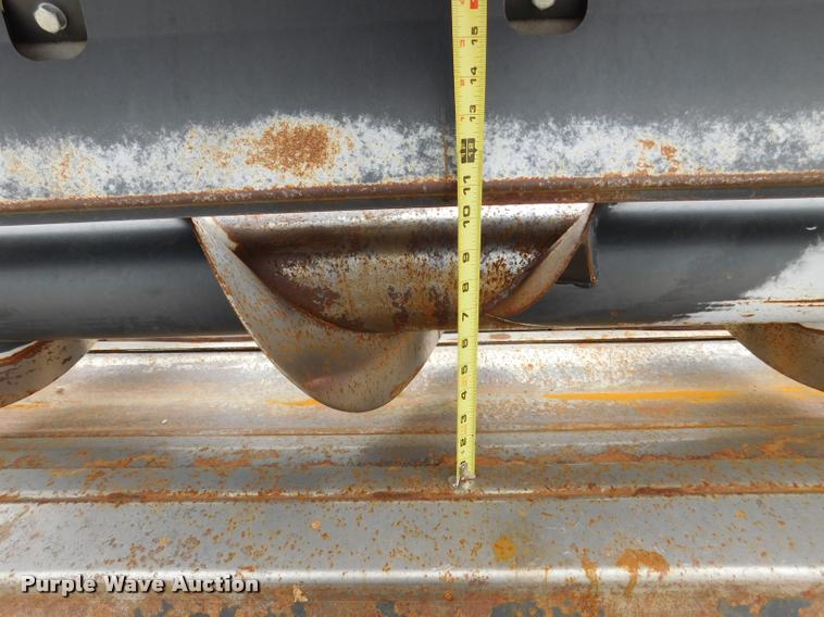 image for item DB9404 2010 Drago N8 Series I corn head