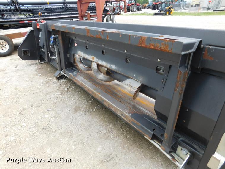 image for item DB9404 2010 Drago N8 Series I corn head