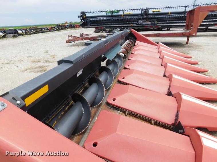 image for item DB9404 2010 Drago N8 Series I corn head