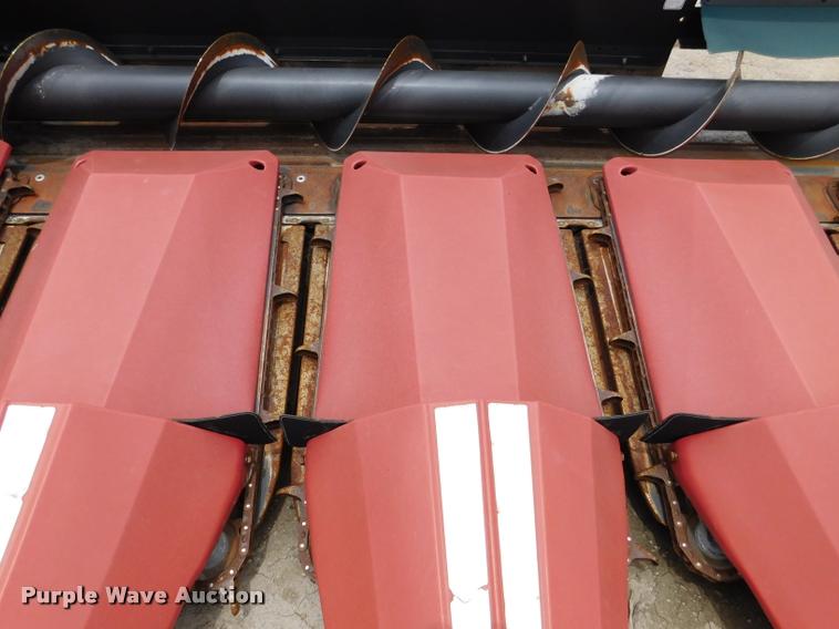 image for item DB9404 2010 Drago N8 Series I corn head