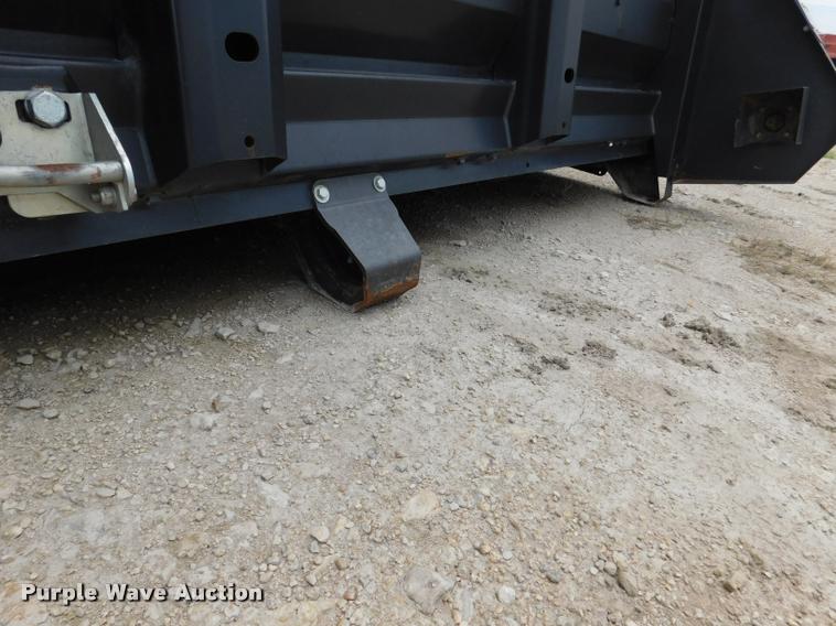 image for item DB9404 2010 Drago N8 Series I corn head