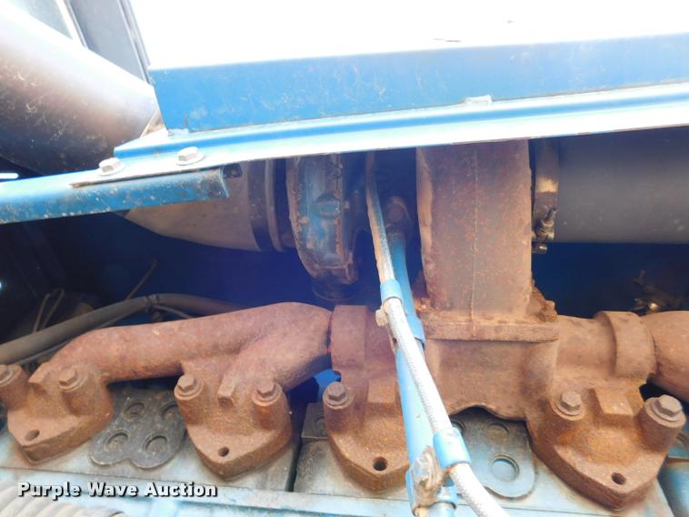 image for item DB9405 1990 Ford 946 Versatile 4WD tractor