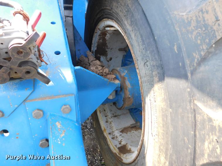 image for item DB9405 1990 Ford 946 Versatile 4WD tractor