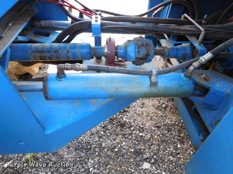 image for item DB9405 1990 Ford 946 Versatile 4WD tractor