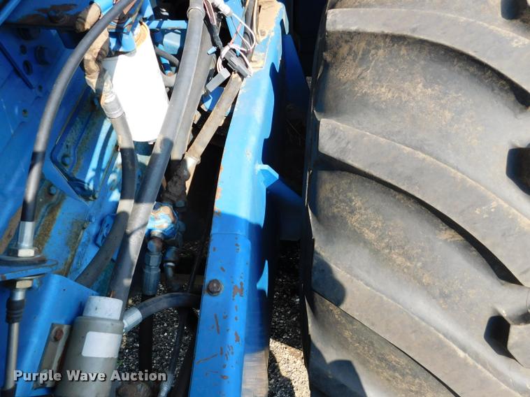 image for item DB9405 1990 Ford 946 Versatile 4WD tractor