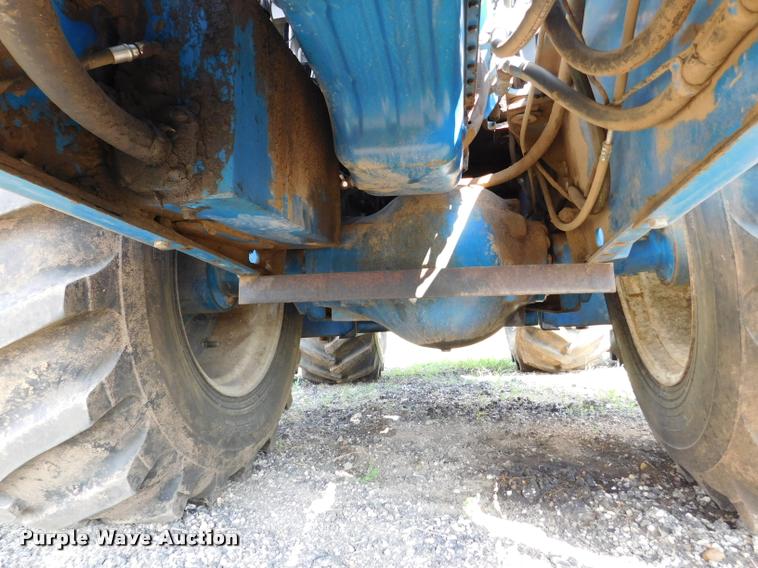 image for item DB9405 1990 Ford 946 Versatile 4WD tractor