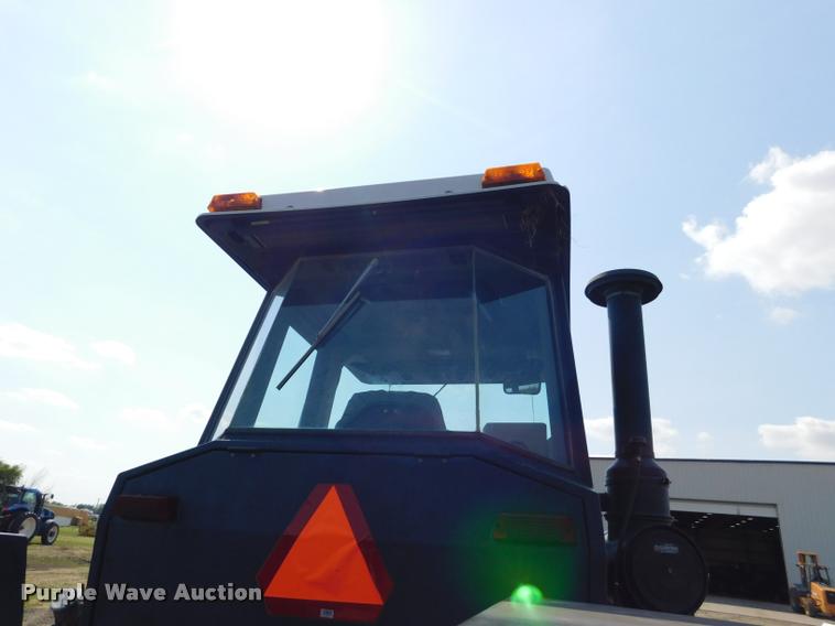 image for item DB9405 1990 Ford 946 Versatile 4WD tractor