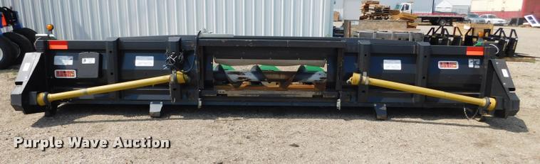 image for item DB9406 2010 Drago N8 corn head