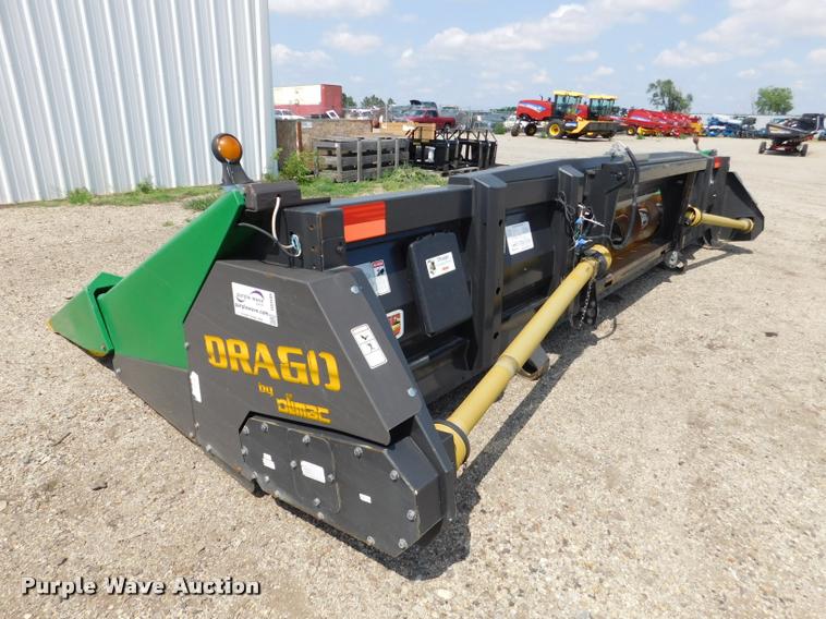 image for item DB9406 2010 Drago N8 corn head