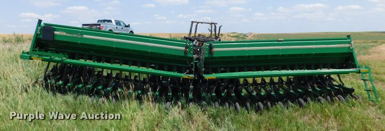 image for item DB9409 2010 Great Plains 2S-2600HD-3210 no-till grain drill