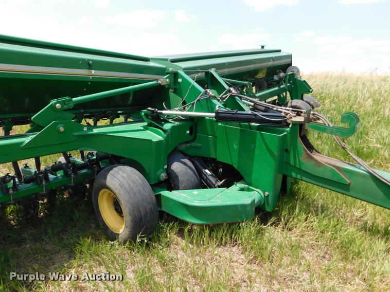 image for item DB9409 2010 Great Plains 2S-2600HD-3210 no-till grain drill