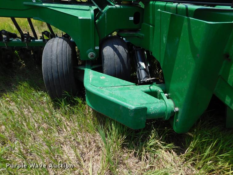 image for item DB9409 2010 Great Plains 2S-2600HD-3210 no-till grain drill