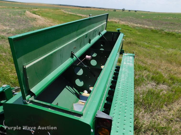 image for item DB9409 2010 Great Plains 2S-2600HD-3210 no-till grain drill