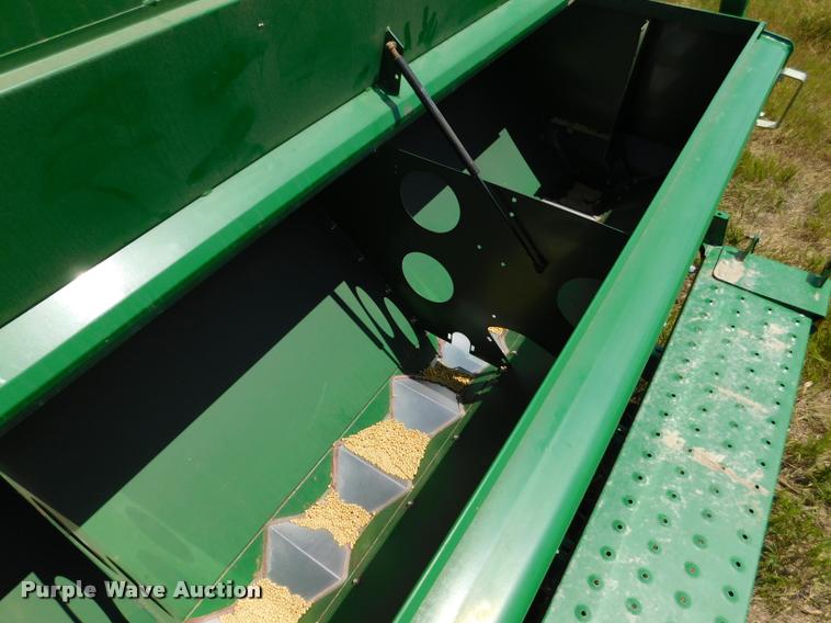 image for item DB9409 2010 Great Plains 2S-2600HD-3210 no-till grain drill