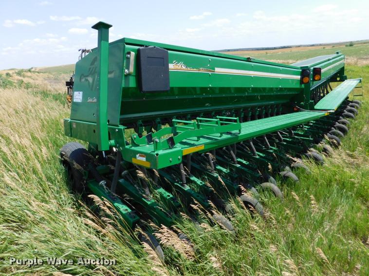 image for item DB9409 2010 Great Plains 2S-2600HD-3210 no-till grain drill