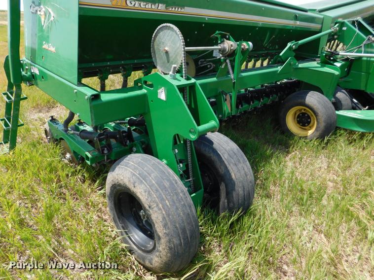 image for item DB9409 2010 Great Plains 2S-2600HD-3210 no-till grain drill
