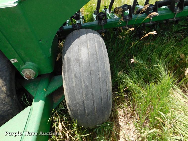 image for item DB9409 2010 Great Plains 2S-2600HD-3210 no-till grain drill