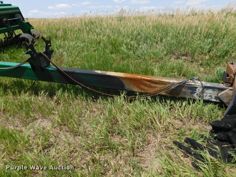 image for item DB9409 2010 Great Plains 2S-2600HD-3210 no-till grain drill