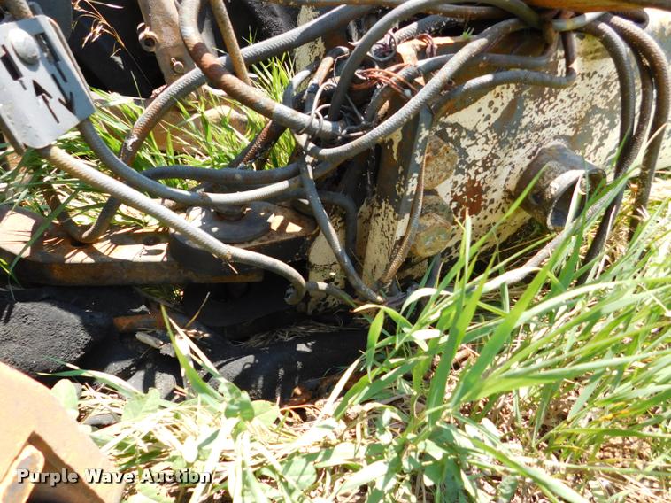 image for item DB9409 2010 Great Plains 2S-2600HD-3210 no-till grain drill