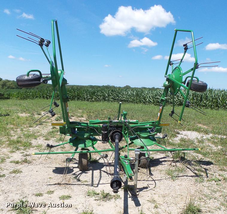 image for item DF9332 Frontier TD1316 hay tedder