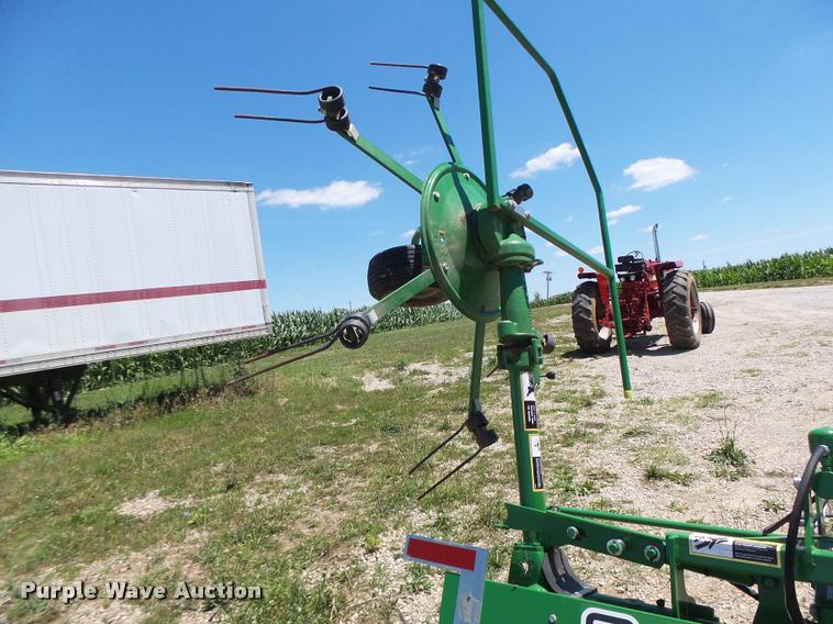 image for item DF9332 Frontier TD1316 hay tedder