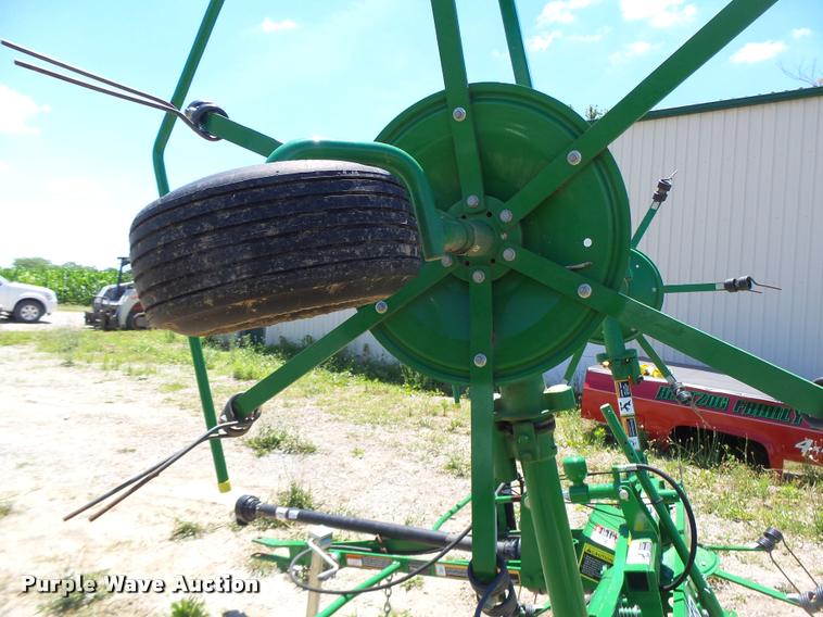 image for item DF9332 Frontier TD1316 hay tedder