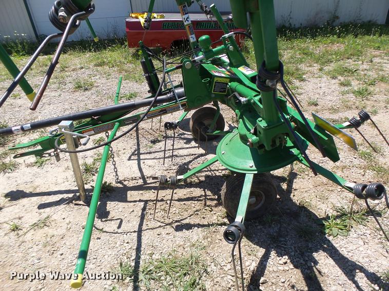 image for item DF9332 Frontier TD1316 hay tedder