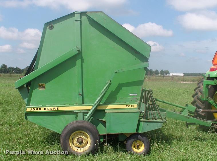 image for item DK9607 1981 John Deere 510 round baler
