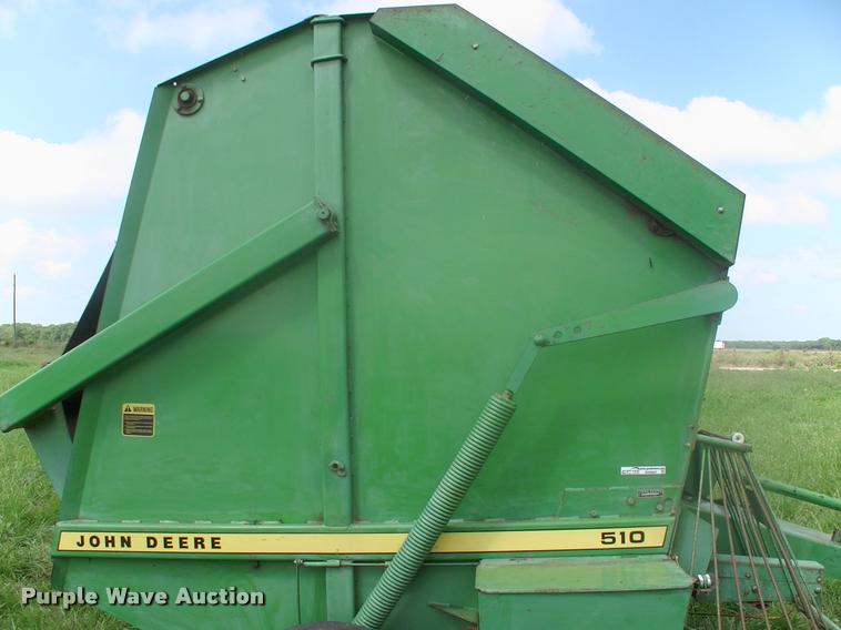 image for item DK9607 1981 John Deere 510 round baler