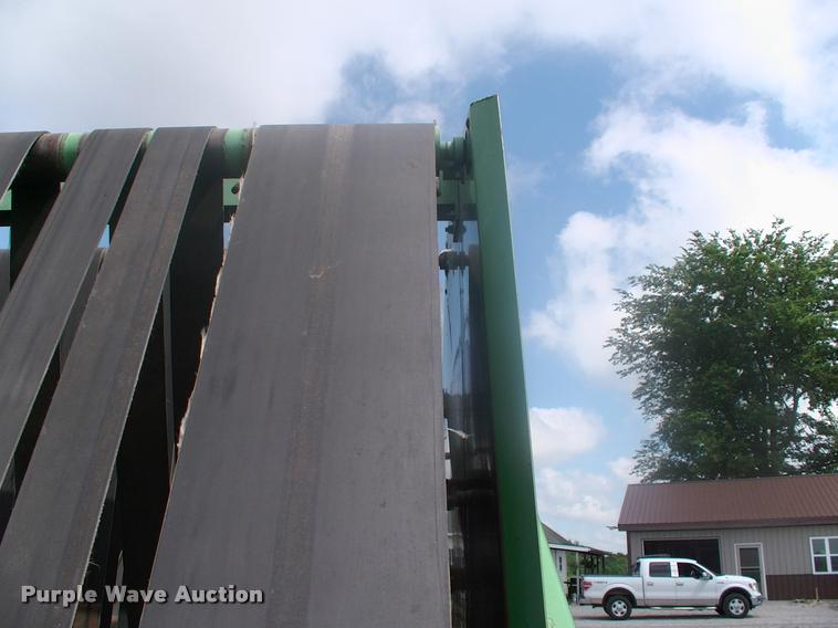 image for item DK9607 1981 John Deere 510 round baler