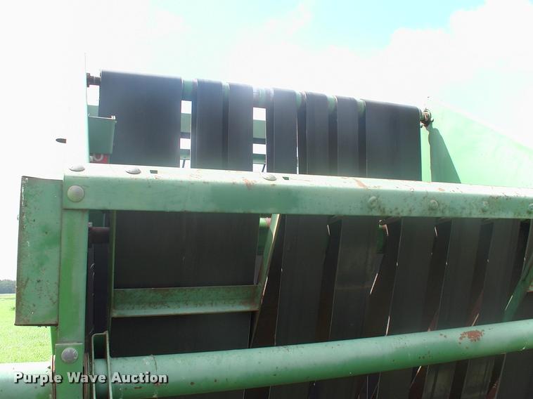 image for item DK9607 1981 John Deere 510 round baler