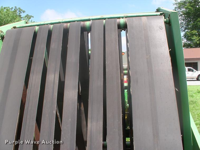 image for item DK9607 1981 John Deere 510 round baler