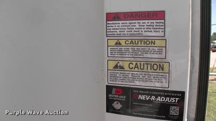 image for item DK9635 2015 CM CMH1243-16 horse trailer