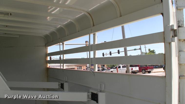 image for item DK9635 2015 CM CMH1243-16 horse trailer