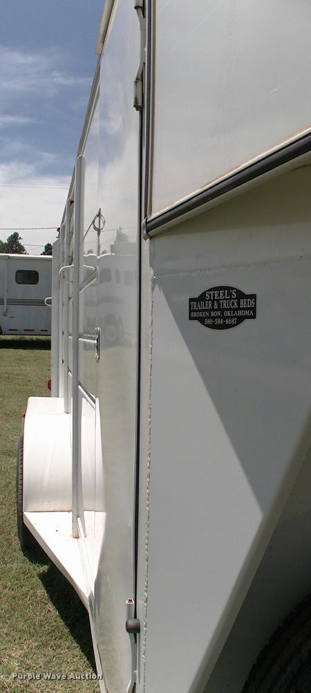 image for item DK9635 2015 CM CMH1243-16 horse trailer